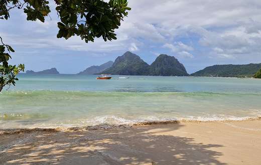 Beautiful island online