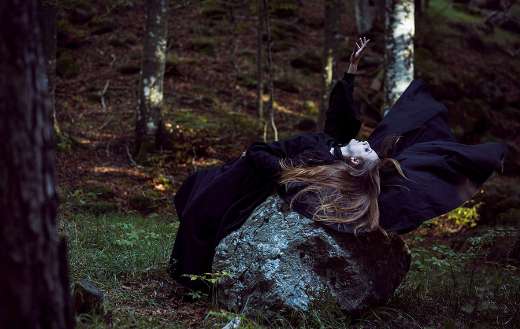 Witch gothic forest online