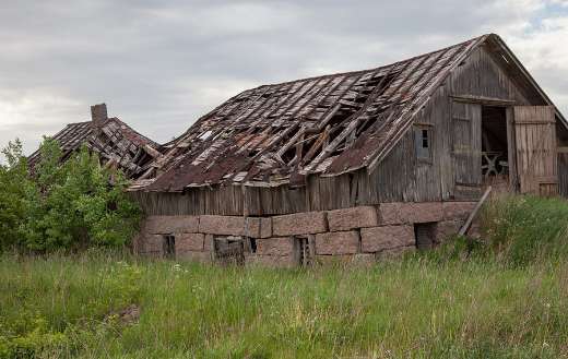 Ruined barn building