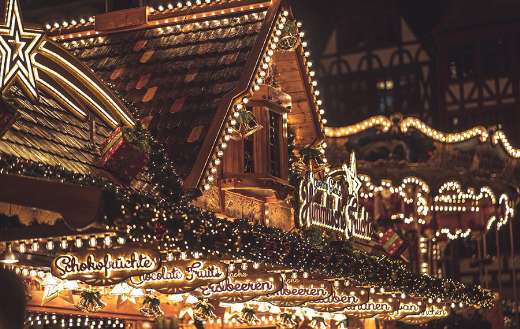 Market christmas lights