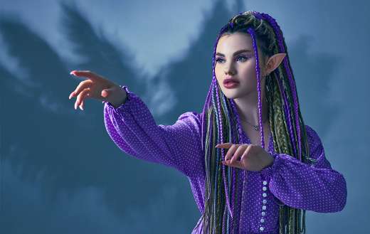 Woman elf posing puzzle