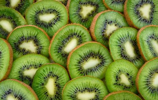 Sliced kiwi fruits puzzle