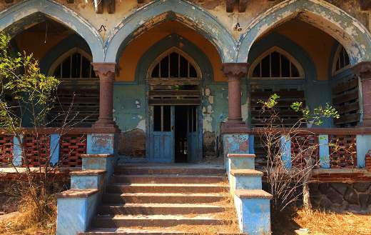 Abandoned place online