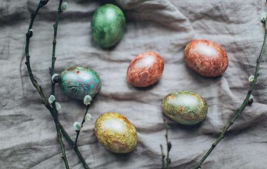 Colorful easter eggs puzzle