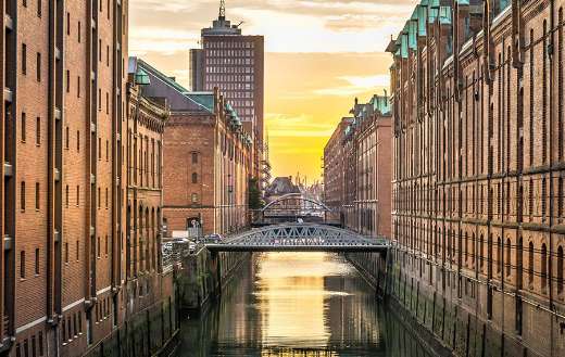 Hamburg Speicherstadt channel