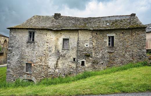 Old house building and roof
