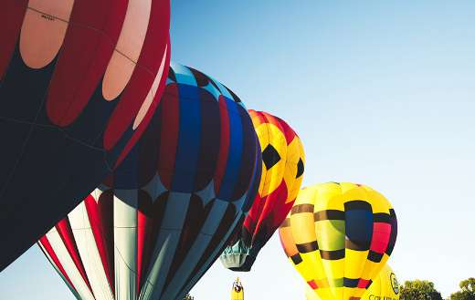 Slanting hot air balloon flying