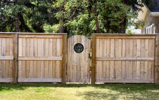 The back garden door puzzle