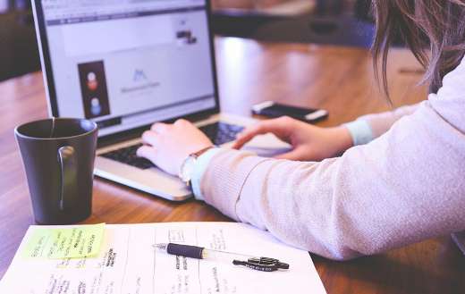 Student typing online