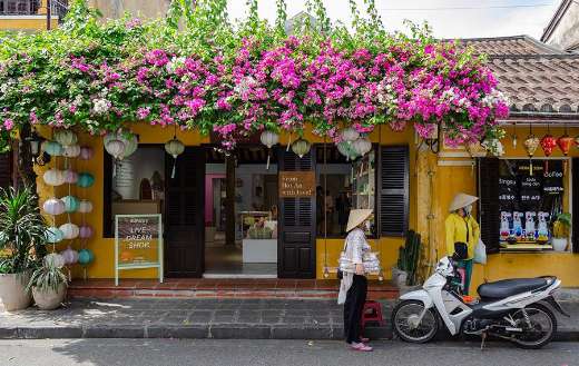 Hoi An Vietnam shop