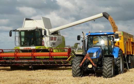Tractors harvesting puzzle