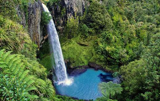 Bridal veil fall New Zealand