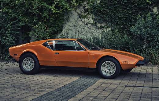 Pantera antique car puzzle