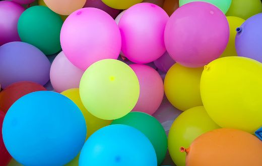 Colorful party balloons online