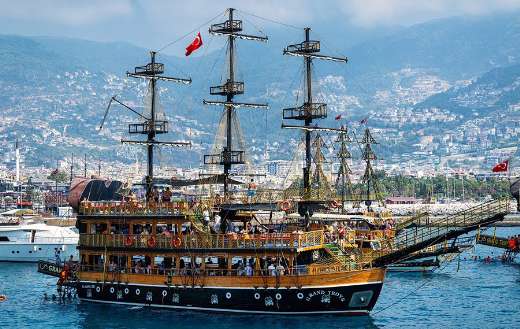 Alanya ship ocean image