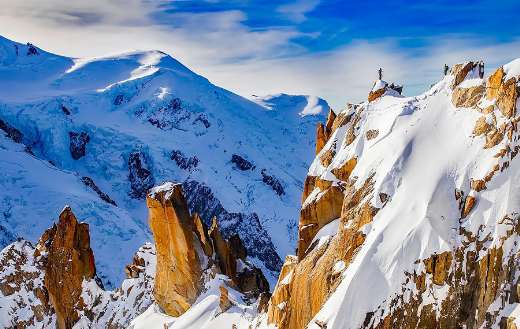 Mountains cosmiques ridge snow