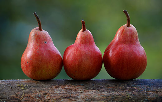 three-red-pears