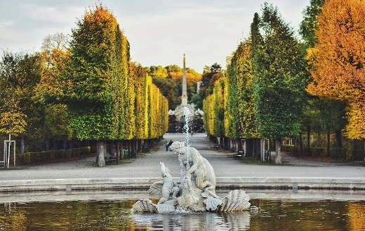 Schönbrunn Vienna Austria online puzzle