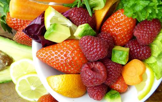 Colorful fruits online