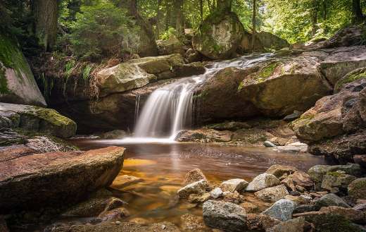 Long exposure atmospheric river nature