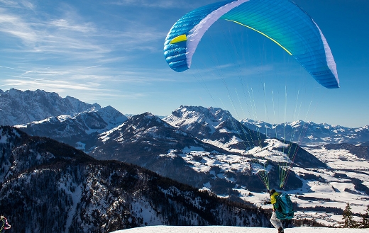 Paragliding
