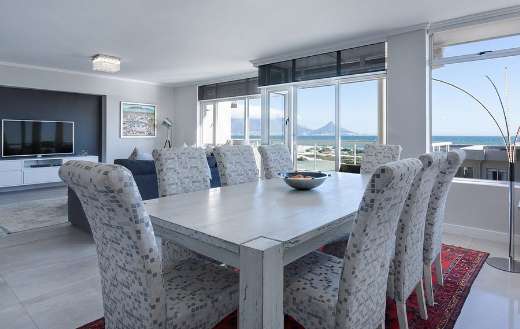 Modern dining living room