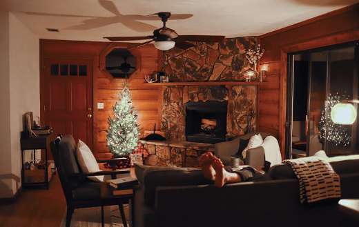 Christmas tree at home puzzle