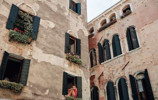 Old buildings windows facade wall online