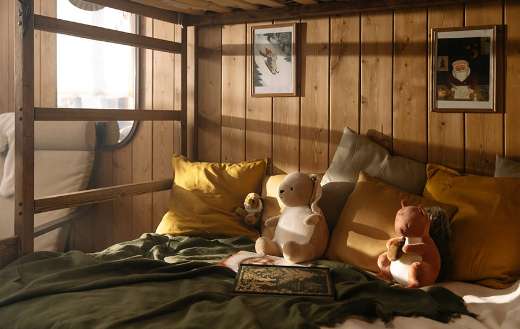 Two flush toys on bed online