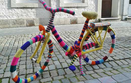 Close up lady bike puzzle