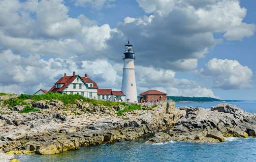 Port land light house online