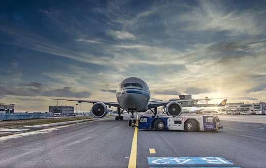 Tarmac airport runaway puzzle