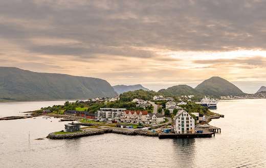 Alesund Norway online