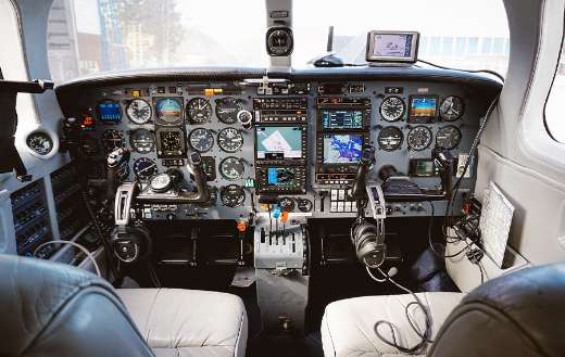 Cockpit airline jet aviation online