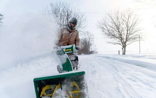 Man with snow blower puzzle