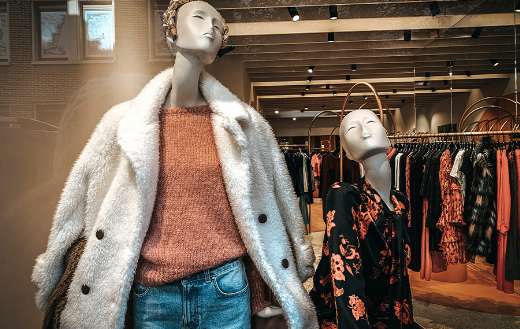 Mannequin of woman stylish outfit puzzle