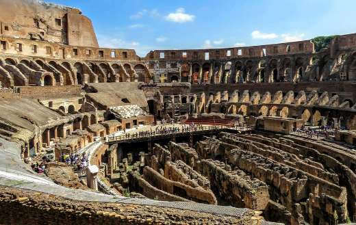 Ruins colosseum in Rome puzzle