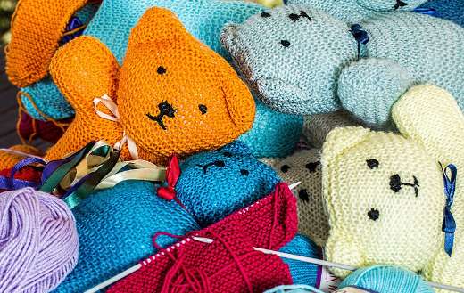 Knitting handwork online