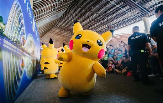 Yellow pikachu online