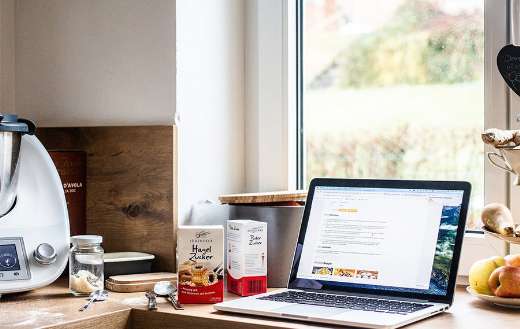 At home cook recipe laptop puzzle