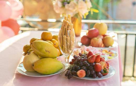 Fresh fruit salad healthy berry