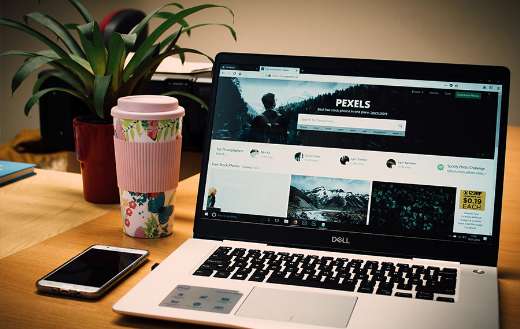 Gray dell laptop puzzle