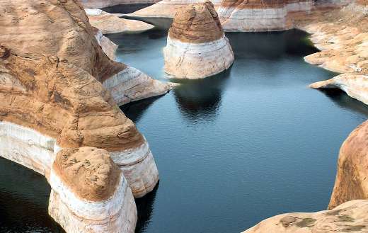 White and brown canyon during daytime