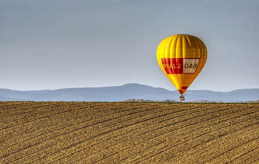 Hot air balloon field online