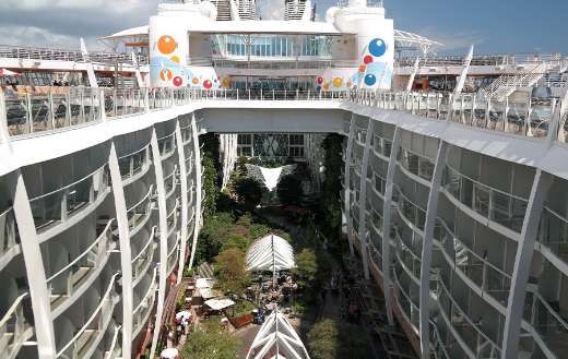 Cruise ship vacation puzzle