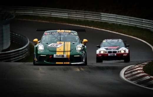 Race car track online