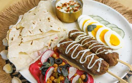 Fita bread sausage eggs