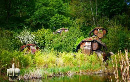 Garden gondola outdoor