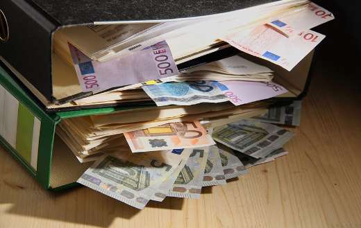 Banknotes files money
