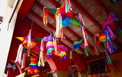 Pinjata mexican birthday fun game